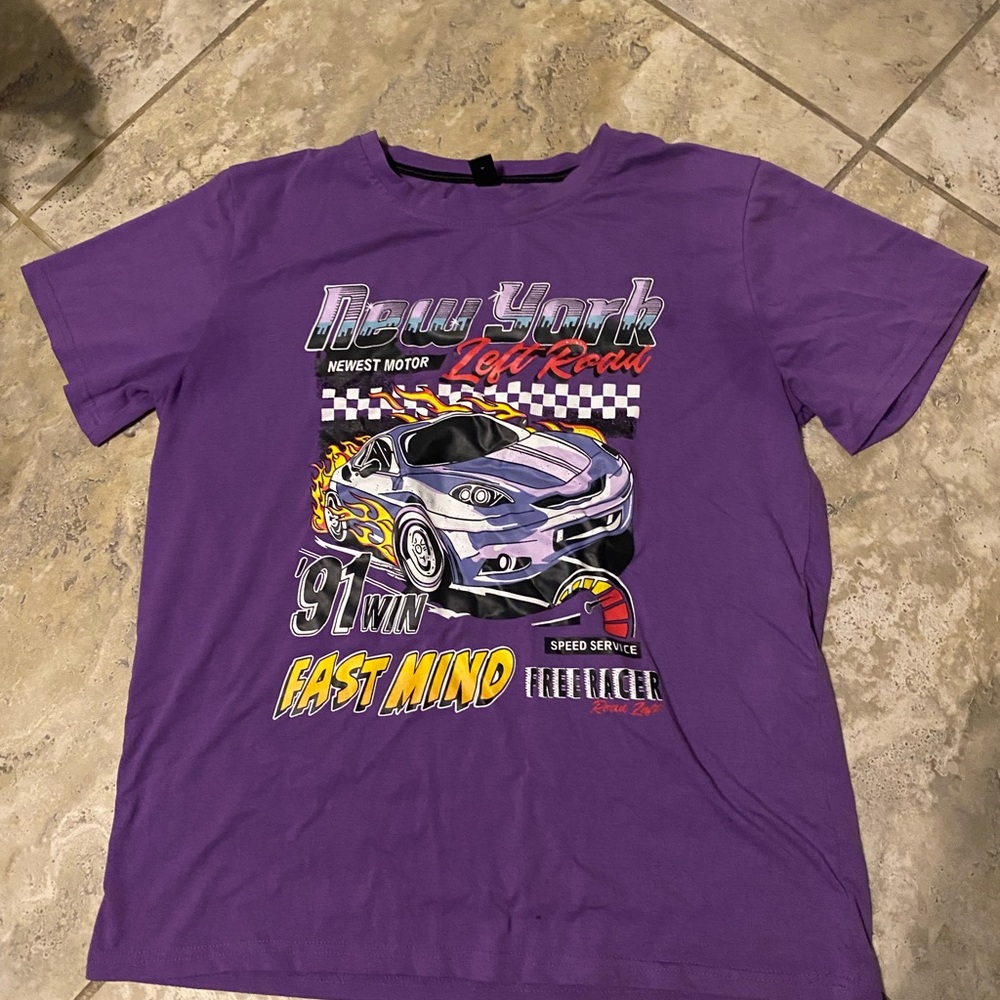 Purple graphic t-shirt